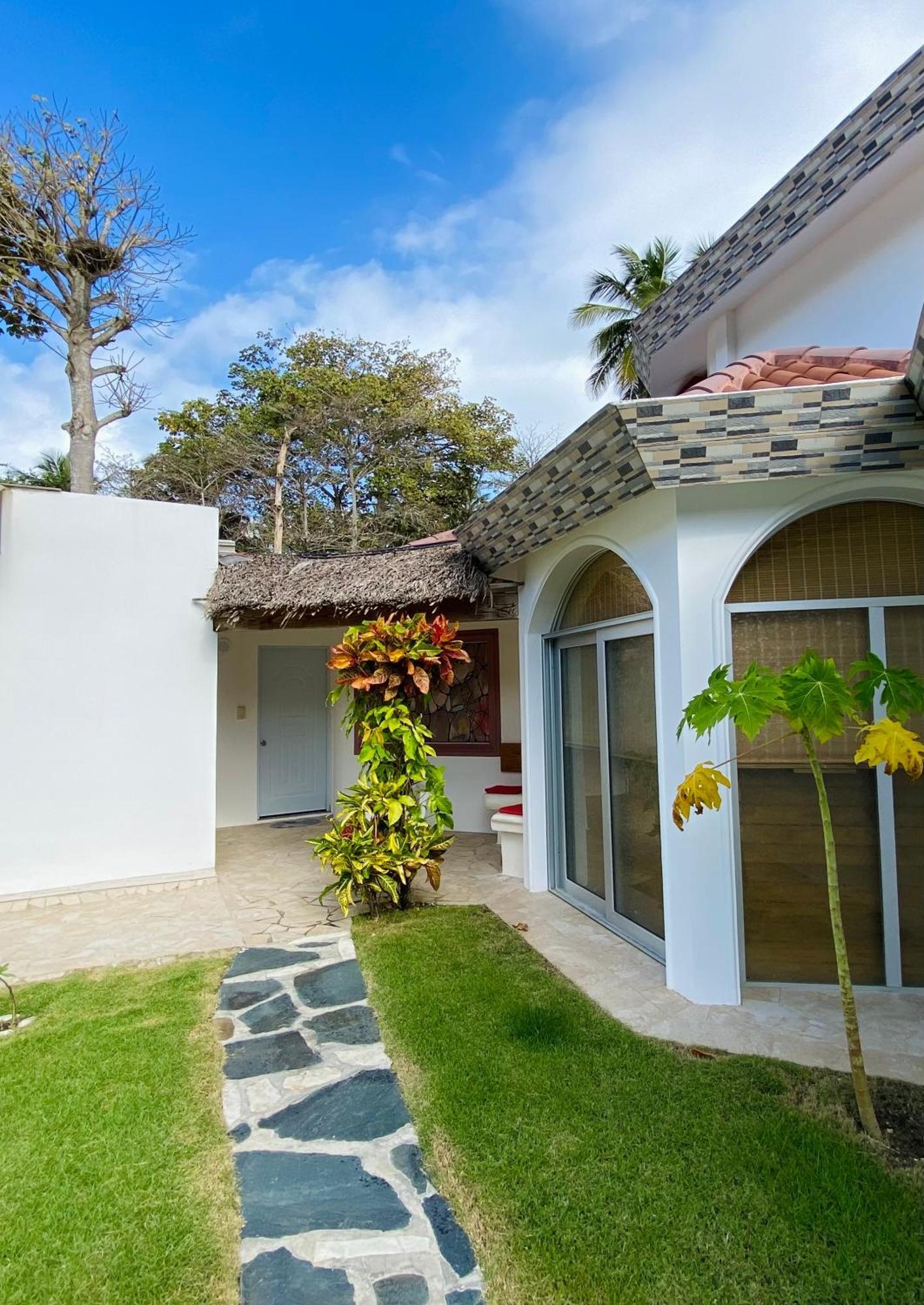Casa Blanca - White House Apartment Cabarete Exterior photo